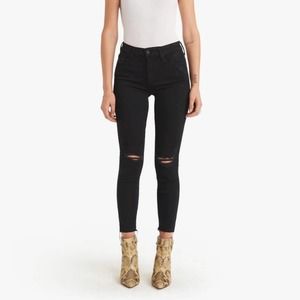 MOTHER The Looker Ankle Fray‎ Jeans in Guilty As Sin Size 25